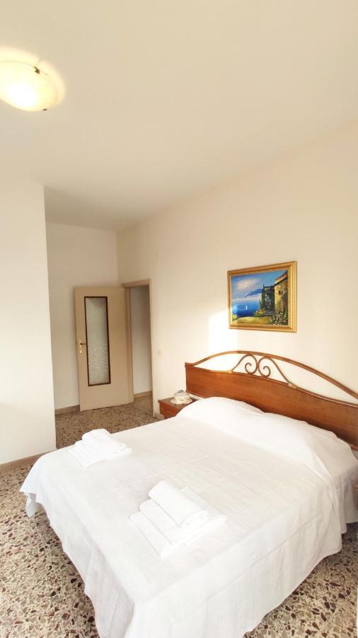 La Quiete A Un Passo Dal Centro Apartment Sorrento Exterior photo