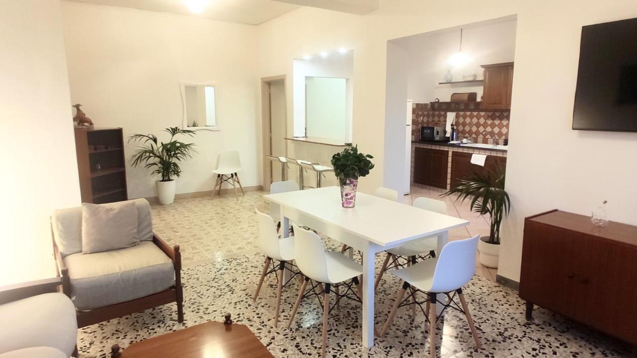 La Quiete A Un Passo Dal Centro Apartment Sorrento Exterior photo